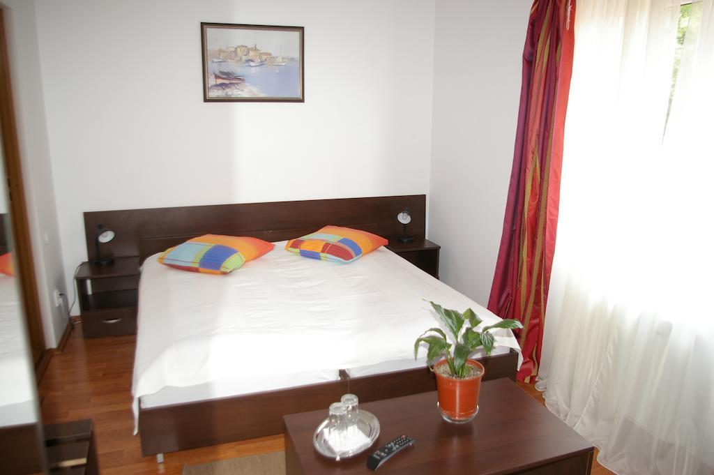 Pensiunea La Dolce Vita Băile Herculane Εξωτερικό φωτογραφία