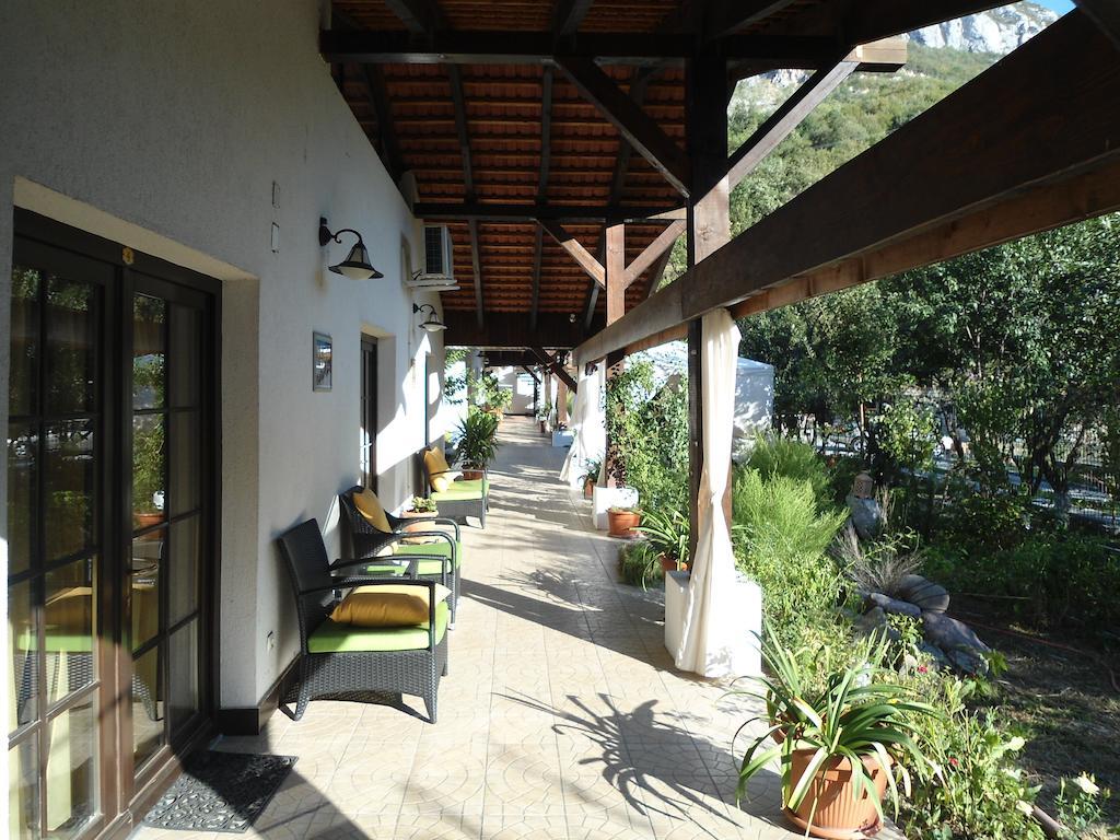 Pensiunea La Dolce Vita Băile Herculane Εξωτερικό φωτογραφία