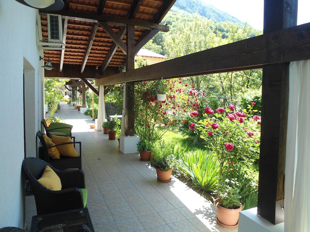 Pensiunea La Dolce Vita Băile Herculane Εξωτερικό φωτογραφία